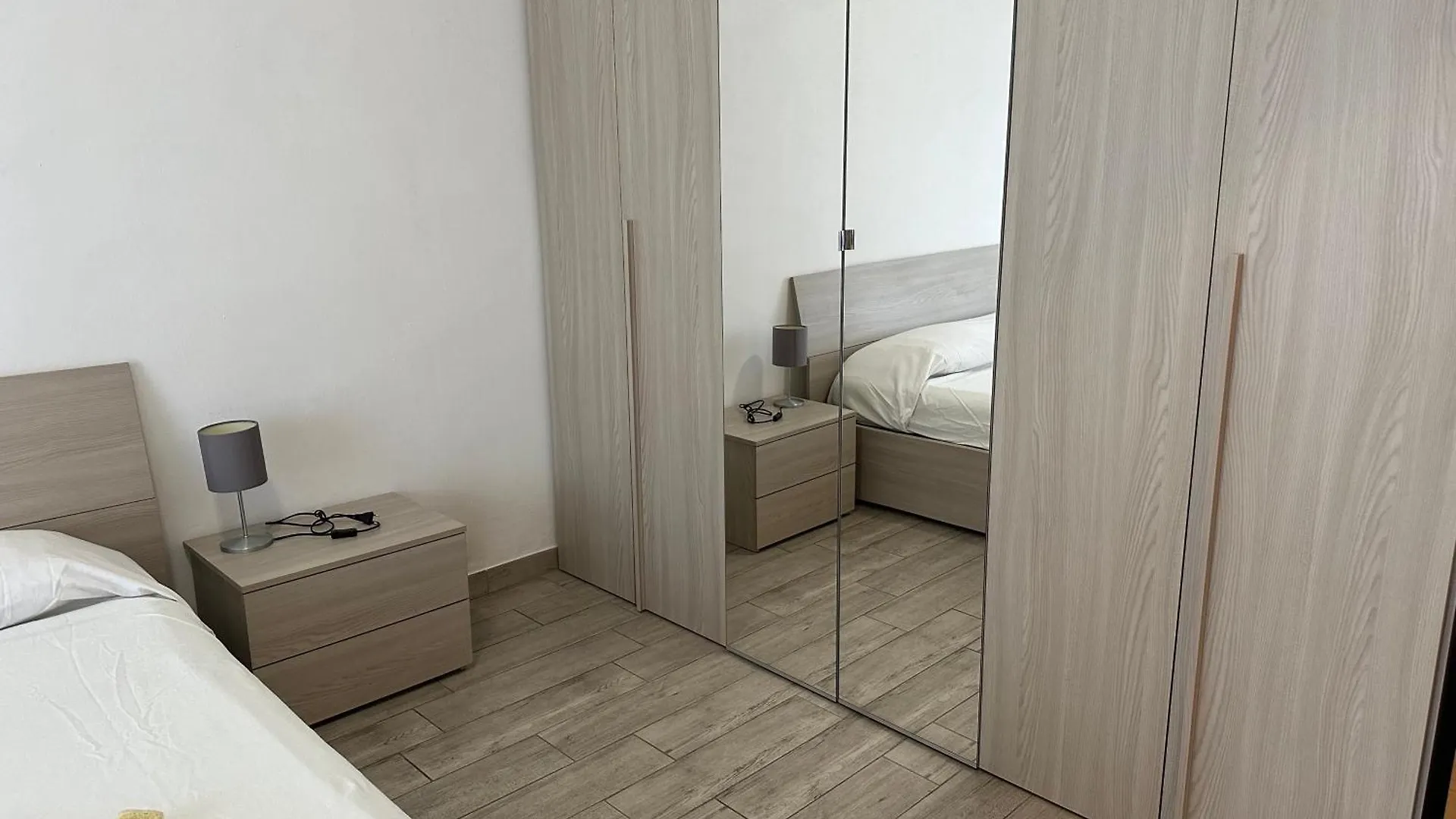 Apartment Confortevole Appartamento Milan
